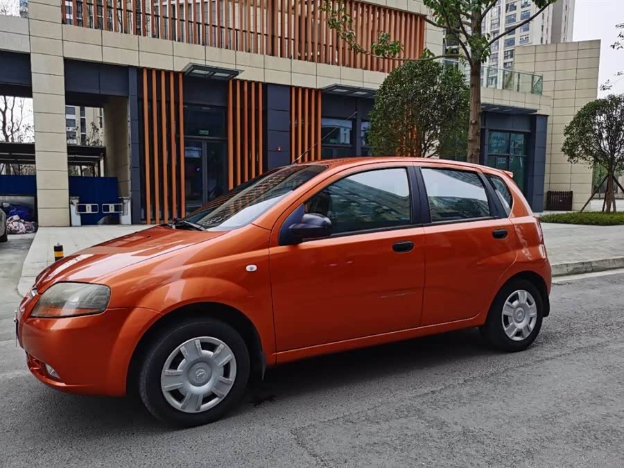 雪佛兰乐骋,还有多少人记得这辆两厢车!