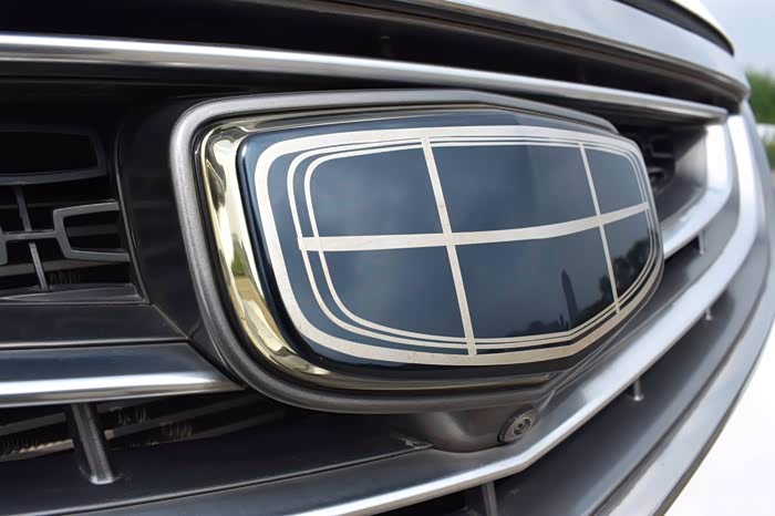 黑色车标,炫吗?