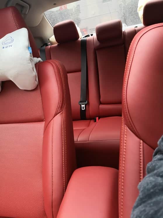 雷凌到店包超纤皮座椅分享