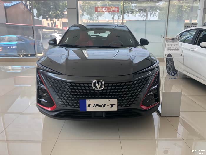 实车体验火爆全网的长安unit