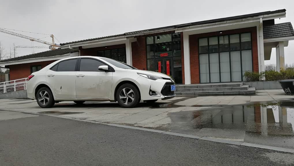 飞驰人生之雷凌