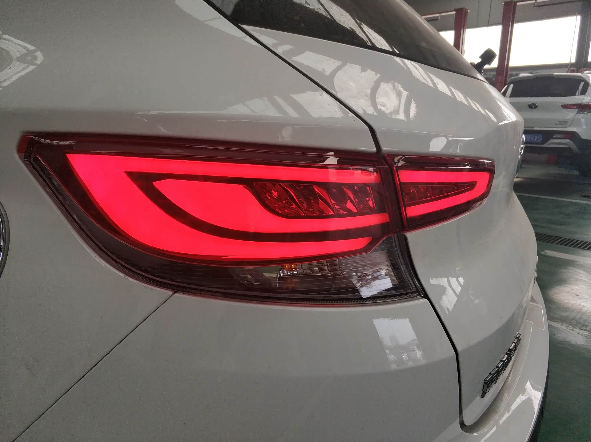 【图】东南dx3更换刹车灯?_东南dx3论坛_汽车之家论坛