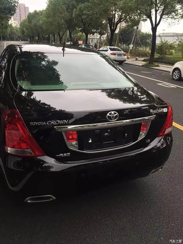 皇冠43v8可遇不可求真是牛逼低调的车