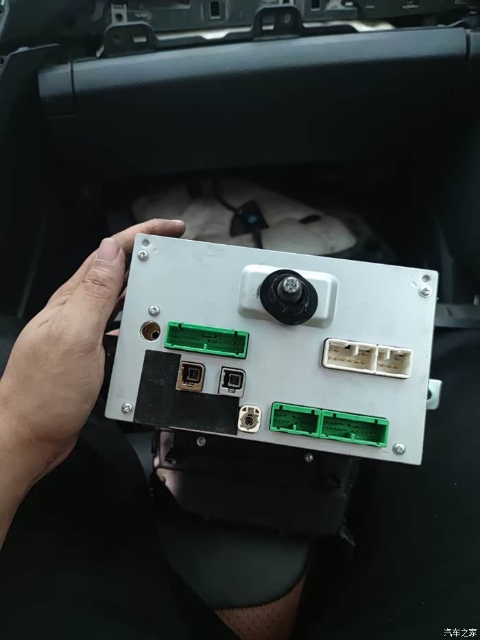 【图】比亚迪秦15款gps信号天线在哪里,无信号_秦/秦新能源论坛_汽车