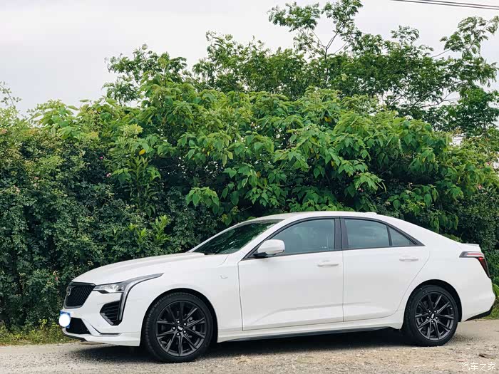 年轻人的选择,自驾人的选择——凯迪拉克ct4