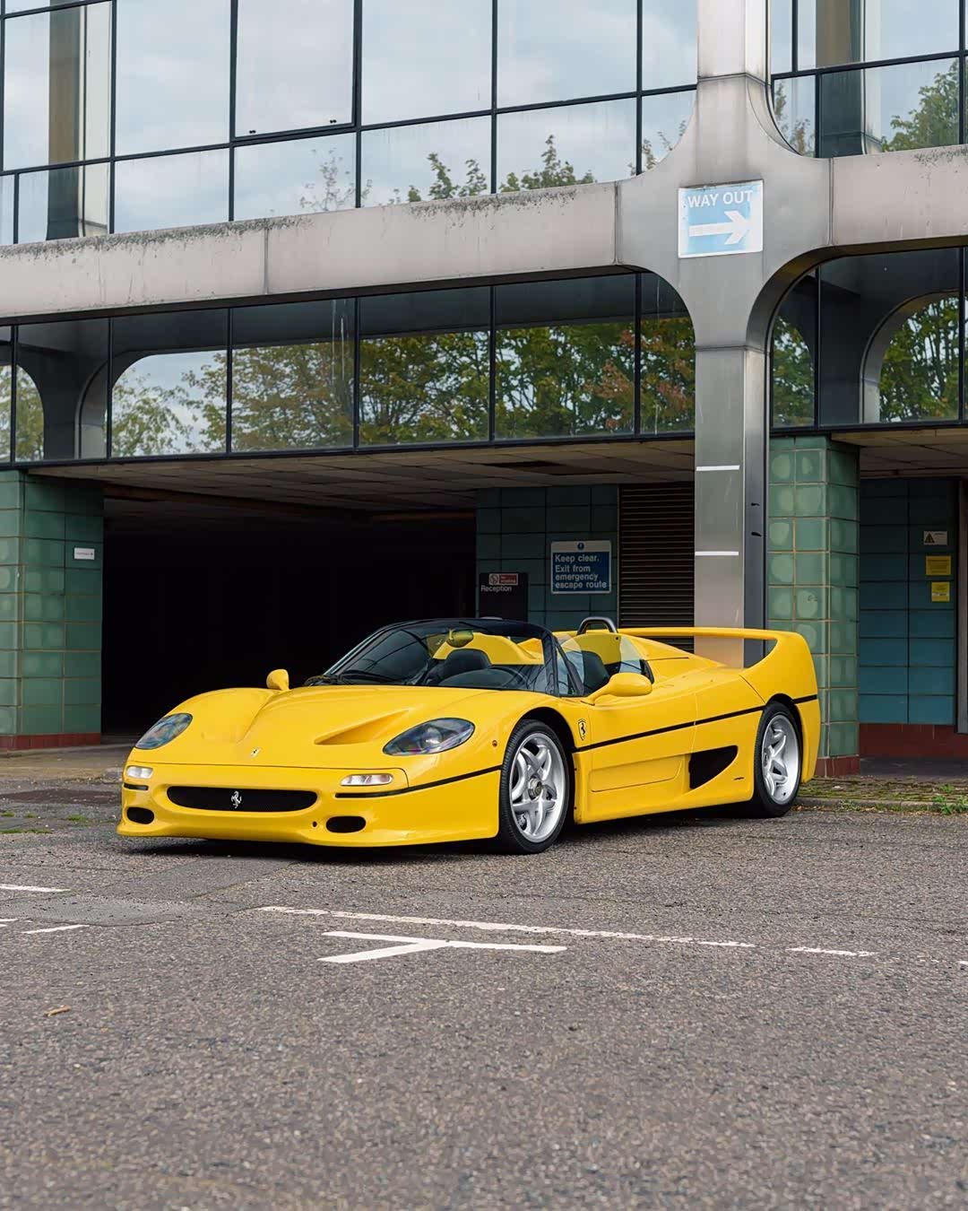 法拉利f50 / giallo modena 摩德纳黄,漂亮