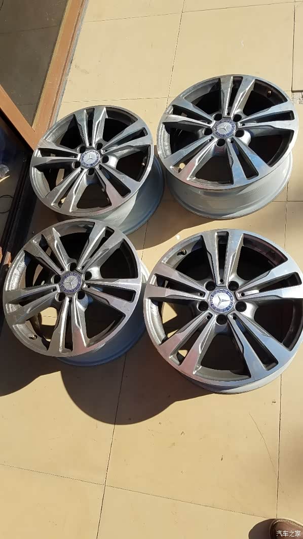 转让原厂c200l 17寸轮毂