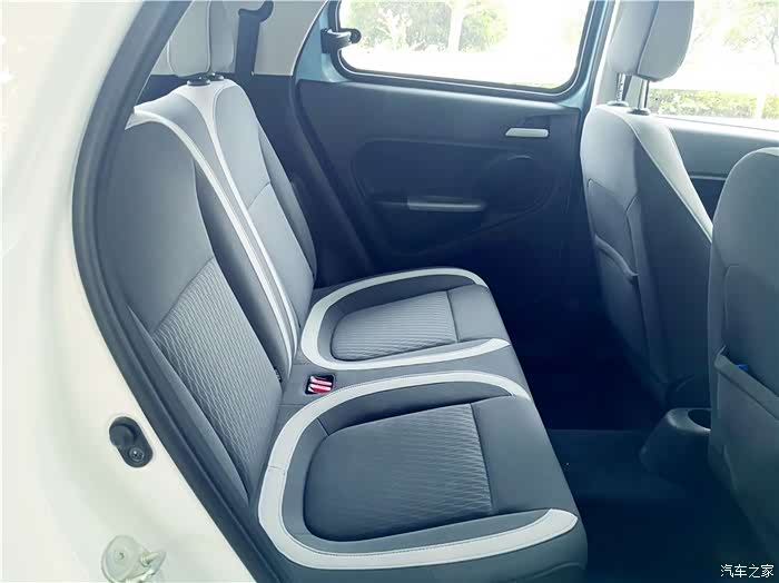 5000公里陪伴,让我越开越钟情的欧拉r1