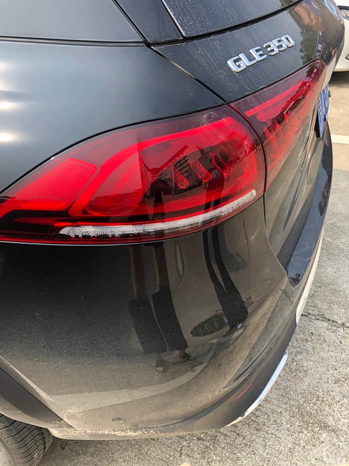 【图】尾灯雾气 有没有一样的_奔驰gle论坛_汽车之家论坛