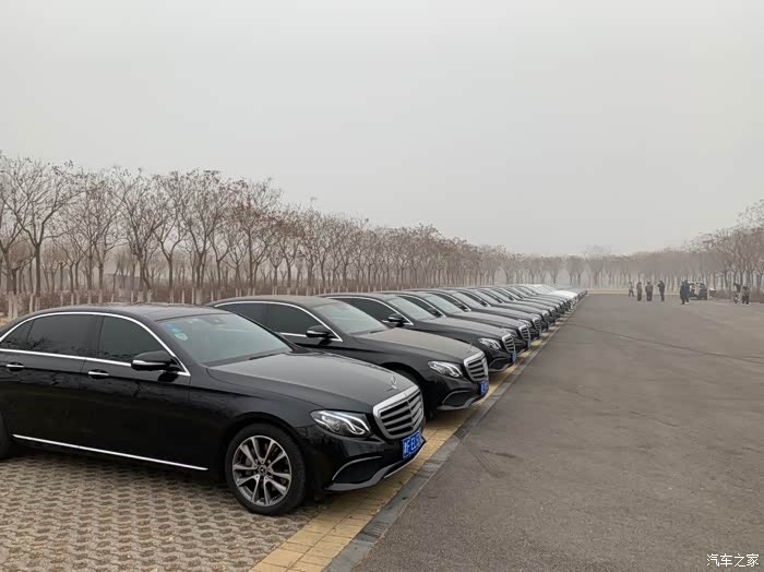 来吗?全是女神!2019天津奔驰新e级首次车友会见面会圆满落幕