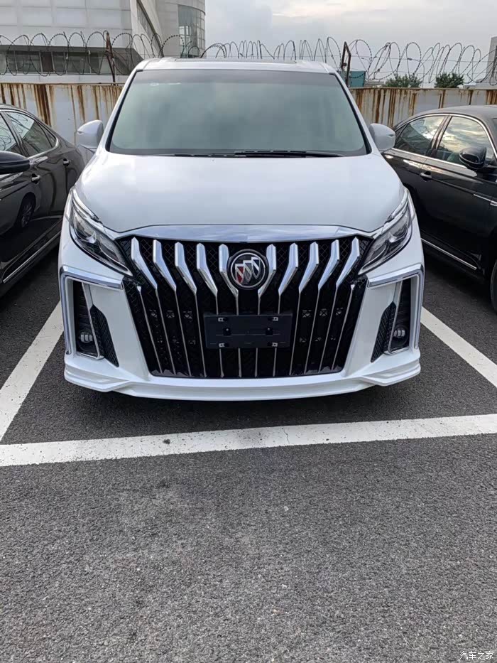 别克 极尔法 g:极,l:尔,8:发