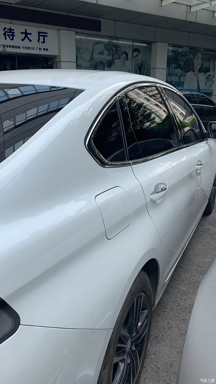 论喷漆技术到底珍珠白喷漆色差都会大吗