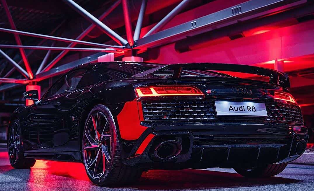 奥迪r8精致的尾灯非常大气