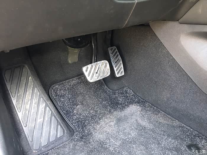 昂科威s刹车踏板太高改善方法