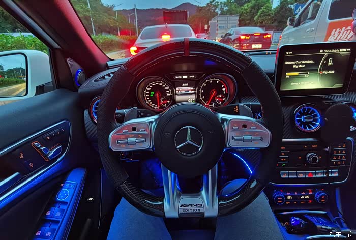 3022 | 回复: 65 奔驰a级论坛 刚入了个二手的a260,求组织65楼发表于