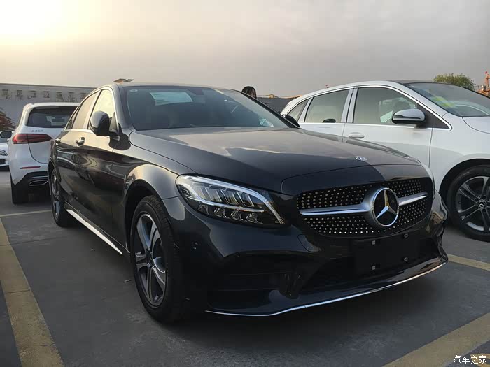 【图】c级石墨灰是什么颜色啊_奔驰c级论坛_汽车之家论坛