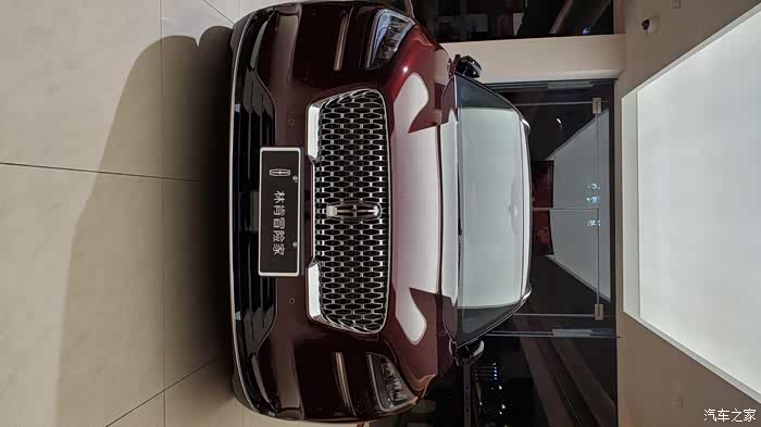 林肯冒险家勃艮第红四驱尊雅版20天用车感受