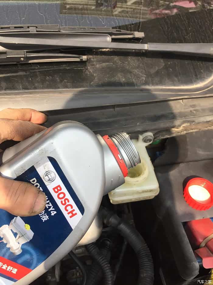 【图】今天天气好,更换制动液_标致307论坛_汽车之家论坛