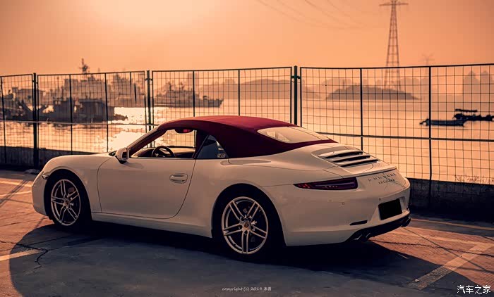 【图】自用14年白外红内红顶敞篷911_保时捷911论坛_汽车之家论坛