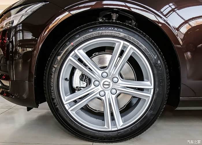 提车不久的沃尔沃s90!使用感受