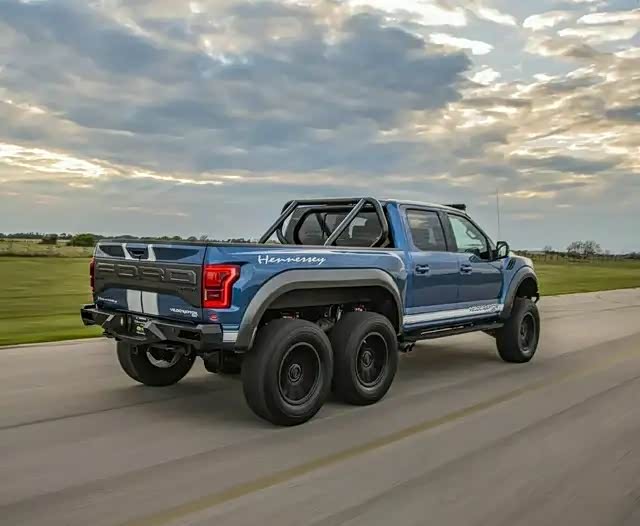 6x6的福特猛禽你见过吗?马力达600匹