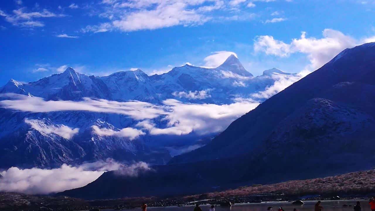 唯一能看到南迦巴瓦倒影的地方