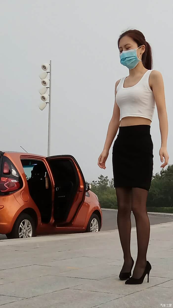 阳光正好,微风不燥.长安奔奔mini之媳妇当车模(三)