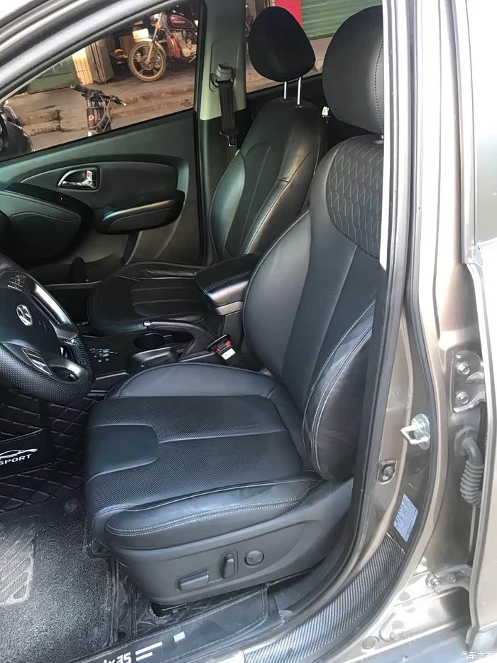 11款ix35改装新胜达电动座椅12向调节坐着舒服多了