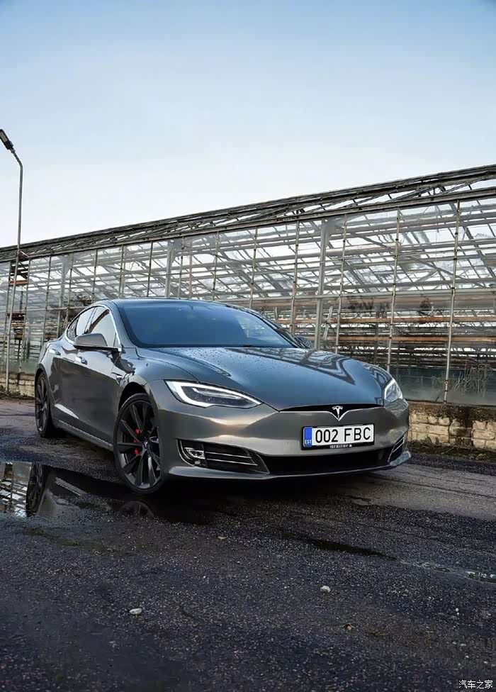 特斯拉modelsp100d十足暴躁