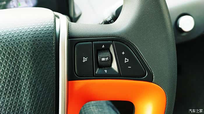 【健哥】体验宝骏e100:穿梭于城市中的小精灵