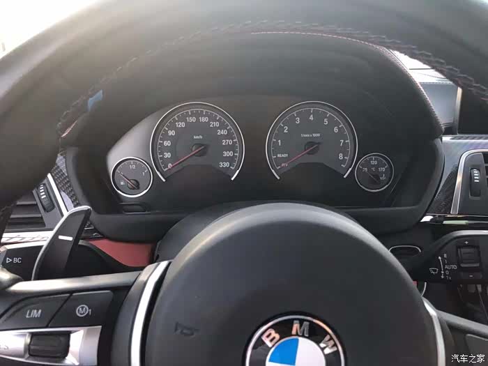 机械总给人感觉就靠谱,330表底