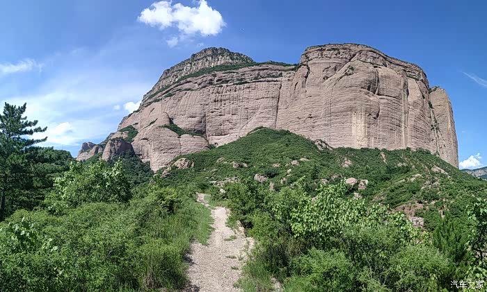 昨天去了后城镇大石头
