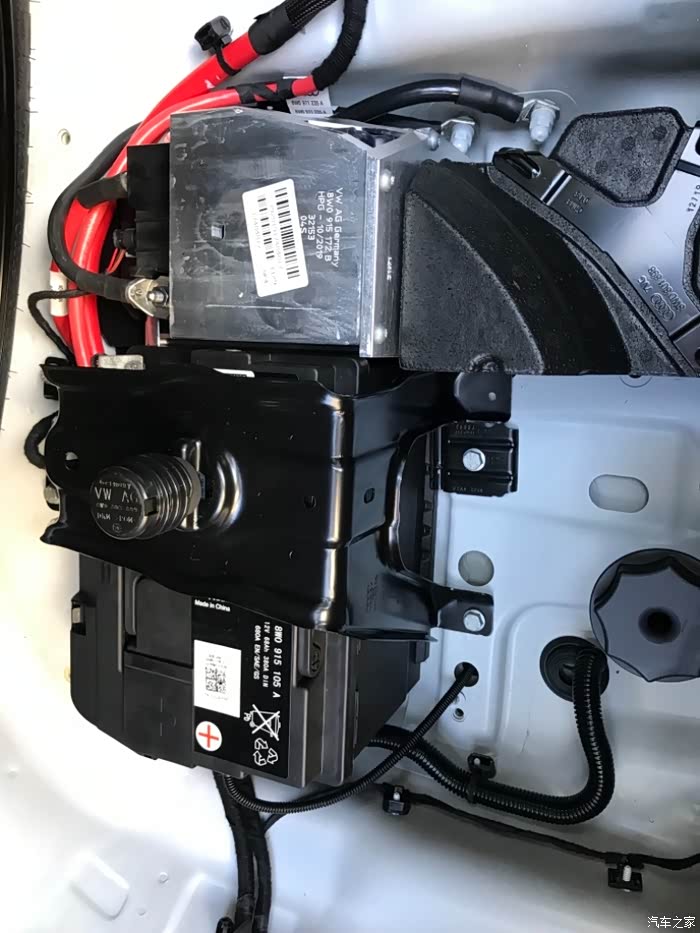 【图】时尚有两个电瓶?_奥迪a4l论坛_汽车之家论坛