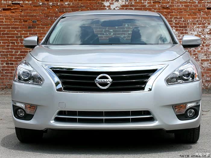 altima和teana区别是什么,都是天籁吗?