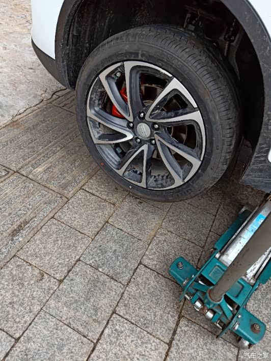 【图】阜阳帝豪gs车友会---惊心疼的爆胎,换胎全过程_帝豪gs论坛_汽车