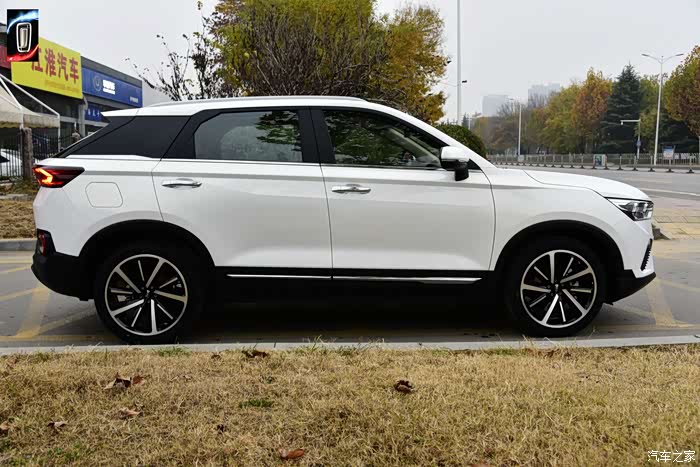 如7而至#新时代智能suv,奔腾t77霸气来袭