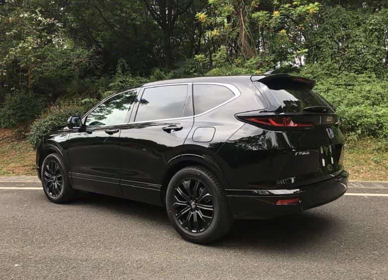 本田皓影-黑色霸气十足!有黑武士风范!