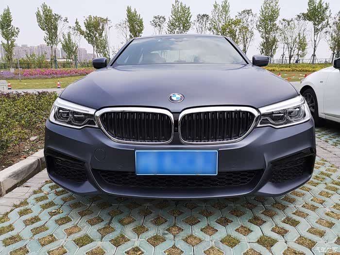 上海2020款宝马540i磨砂极地灰留念19年10月下定