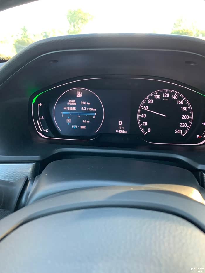 为什么我这里程表前面有个b