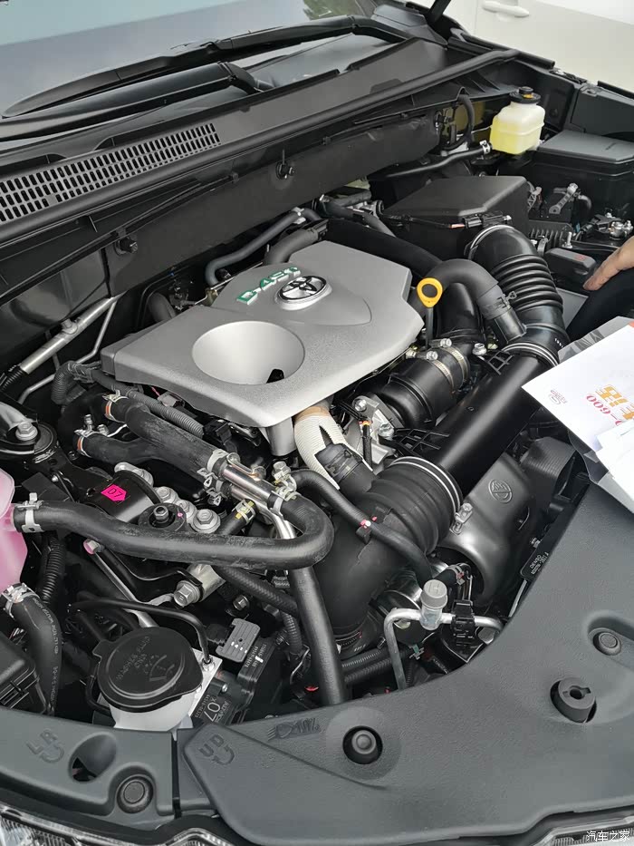 黑色汉兰达,国6排放标准,提车