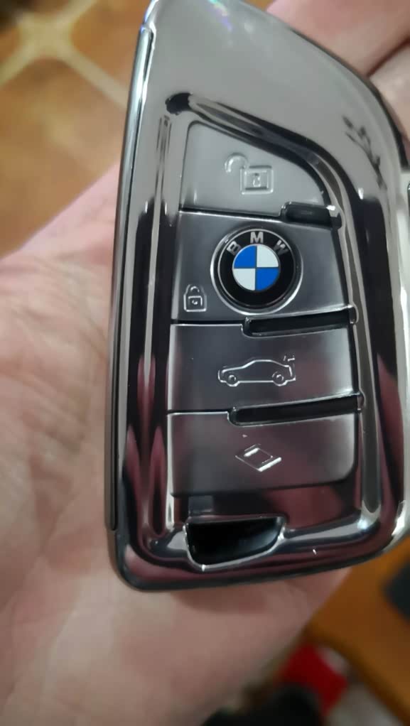 宝马525li车钥匙上菱形图标是什么作用