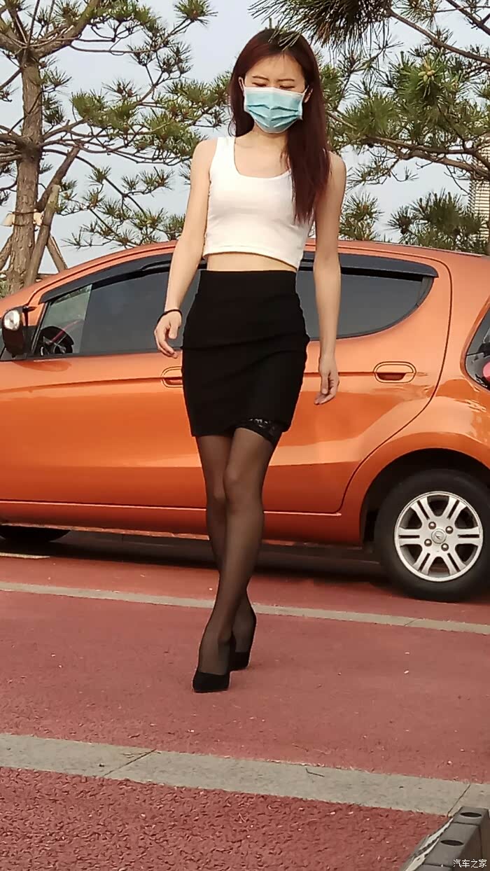 阳光正好,微风不燥.长安奔奔mini之媳妇当车模(三)