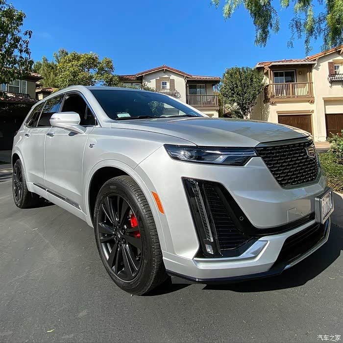 【图】改色红色如何_凯迪拉克xt6论坛_汽车之家论坛