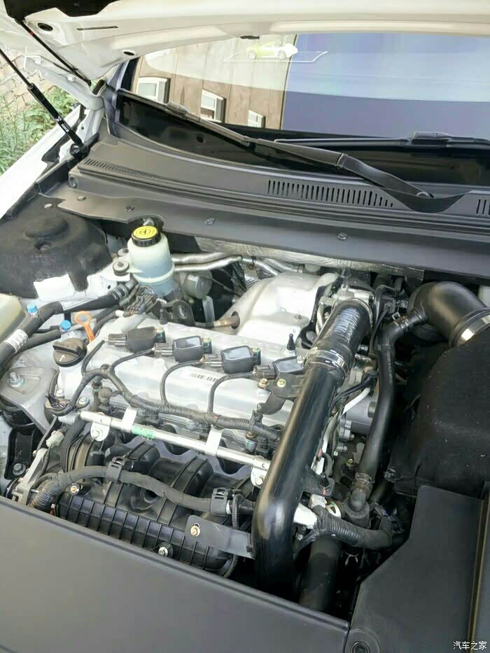众泰1.8t的发动机 动力输出挺好的.