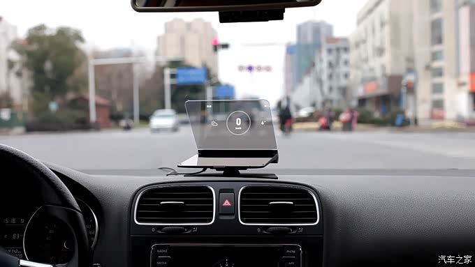 雨露不均沾未来已在路上百路达车载平视显示器试用报告