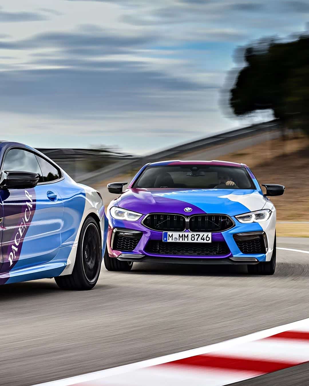 宝马m8艺术涂装