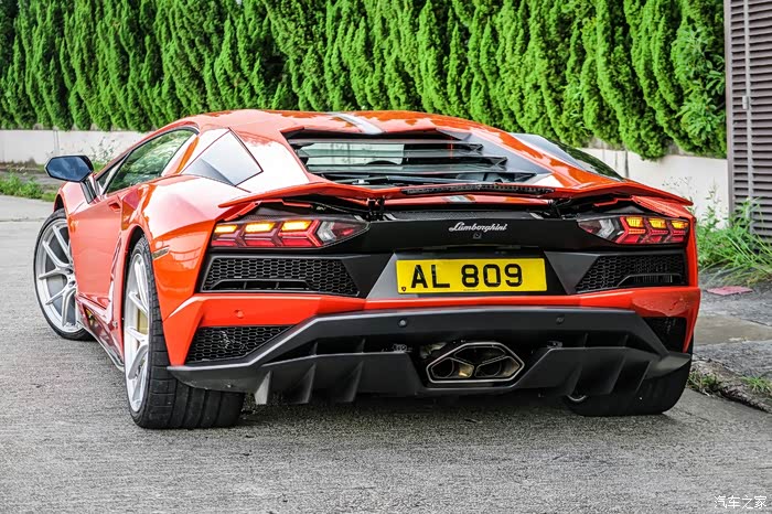 终于遇到你香港随拍兰博基尼aventadors