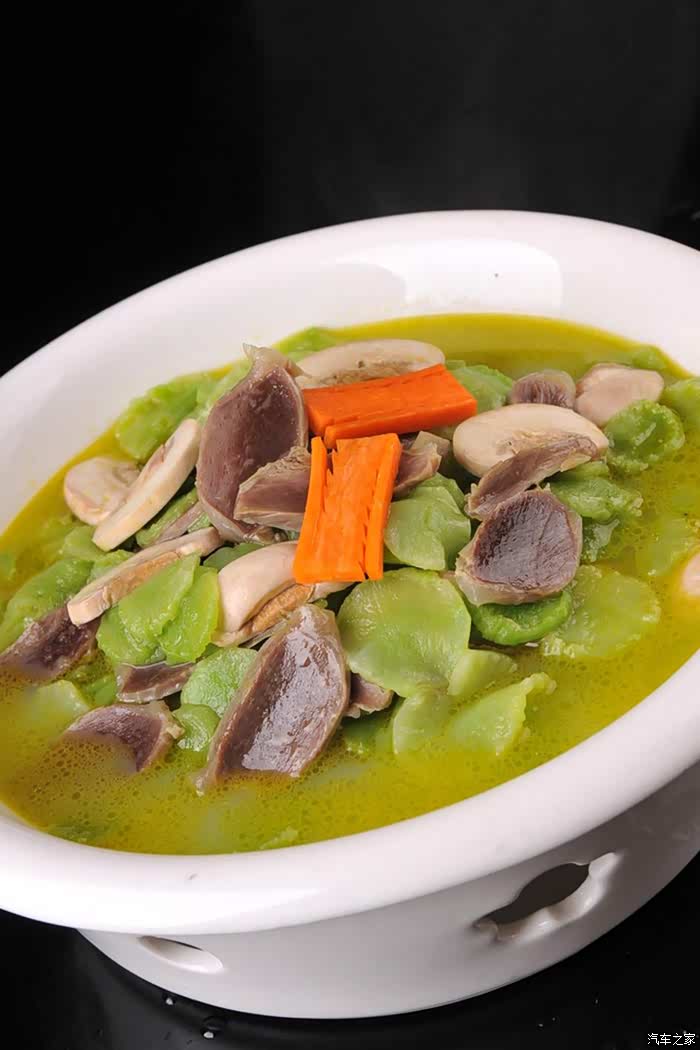 你好2021美食合集牛年大吉之银耳鸡茸