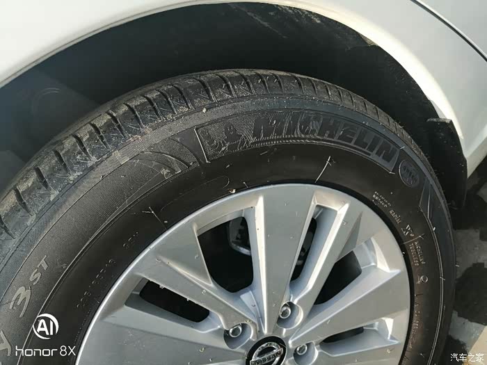 米其林的轮胎胎噪挺小的