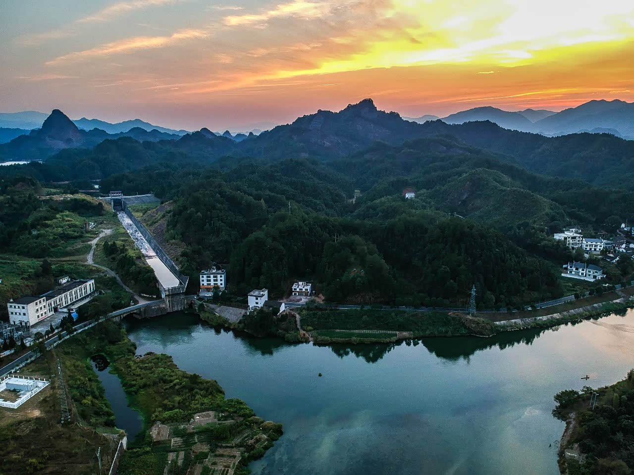 秀美乡村大塅山山水水_远景论坛_手机汽车之家